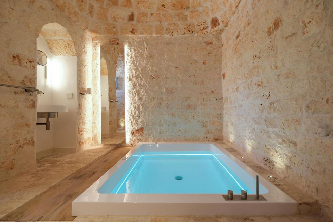 Truloco Nuzzi - Luxury Domus Villa Locorotondo Exterior photo