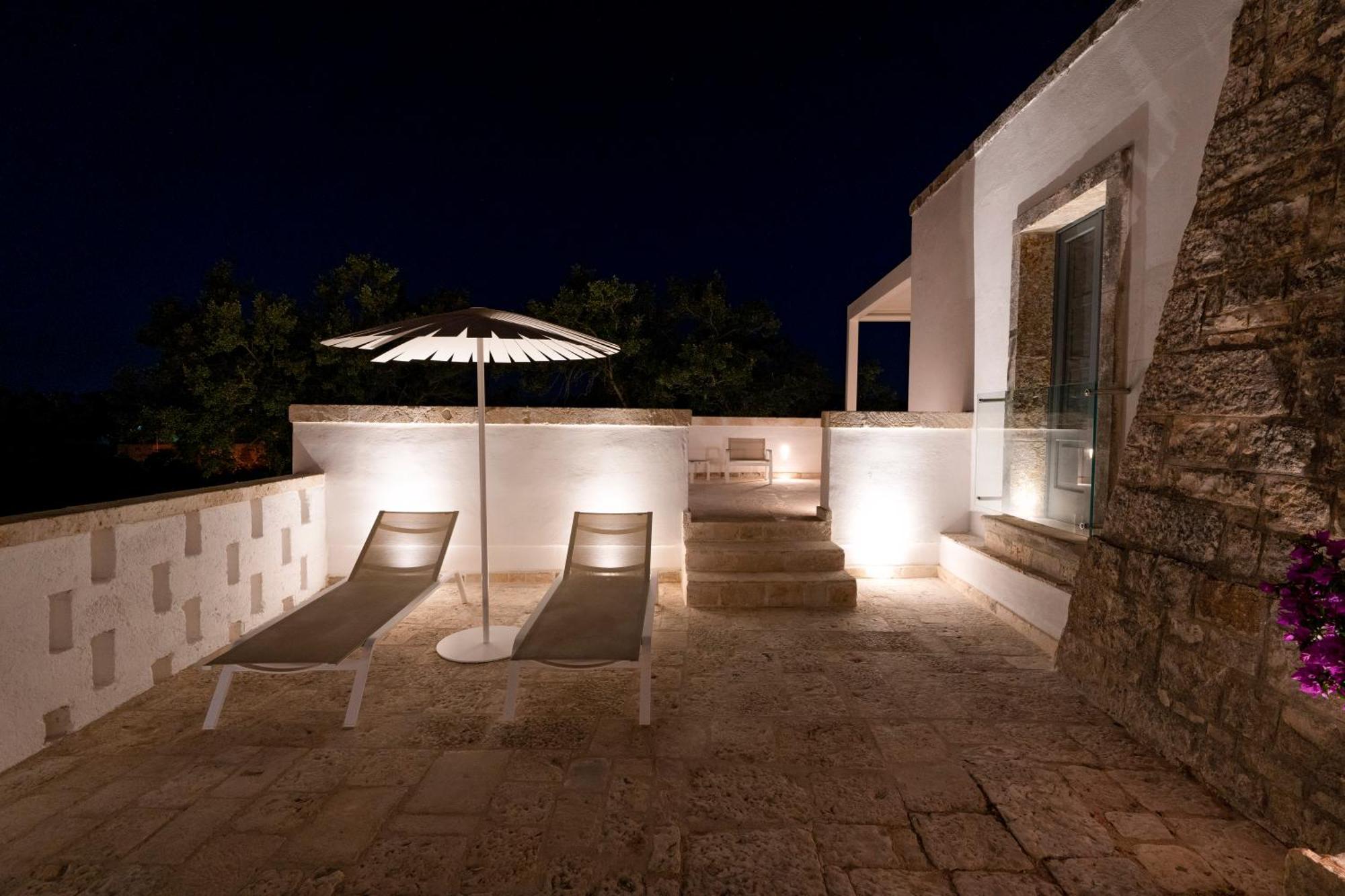 Truloco Nuzzi - Luxury Domus Villa Locorotondo Exterior photo